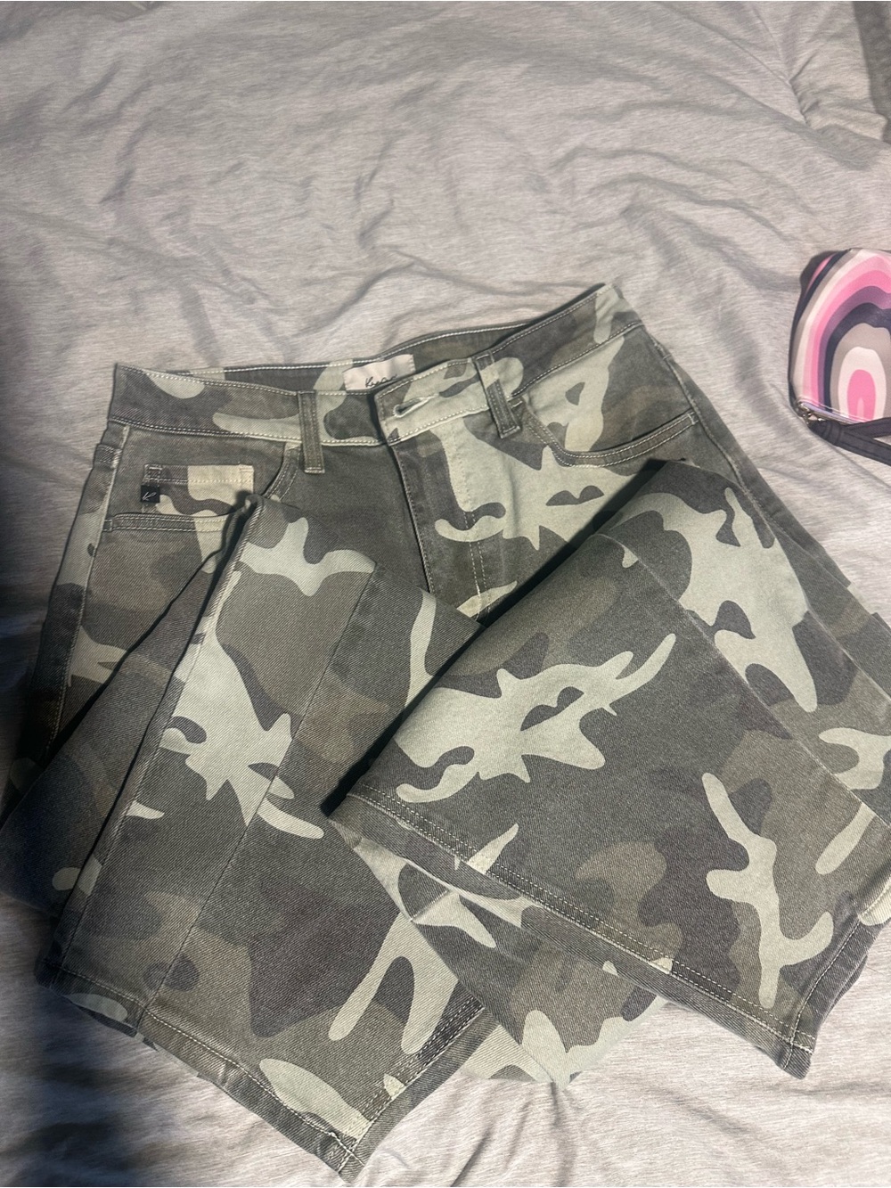 Kancan Women’s Camo Barrel Jeans
